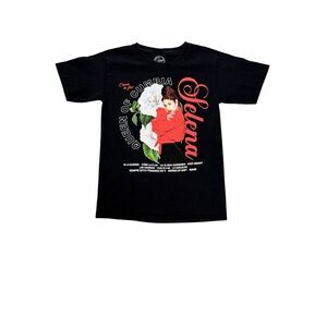 Selena Women’s T-Shirt 🌹